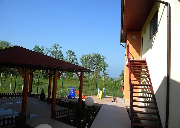 Konukevi Vilele Soarelui 3*