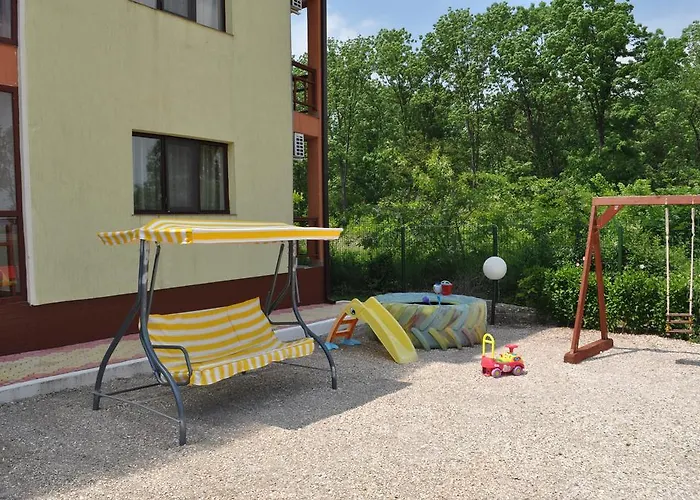 Konukevi Vilele Soarelui Neptun